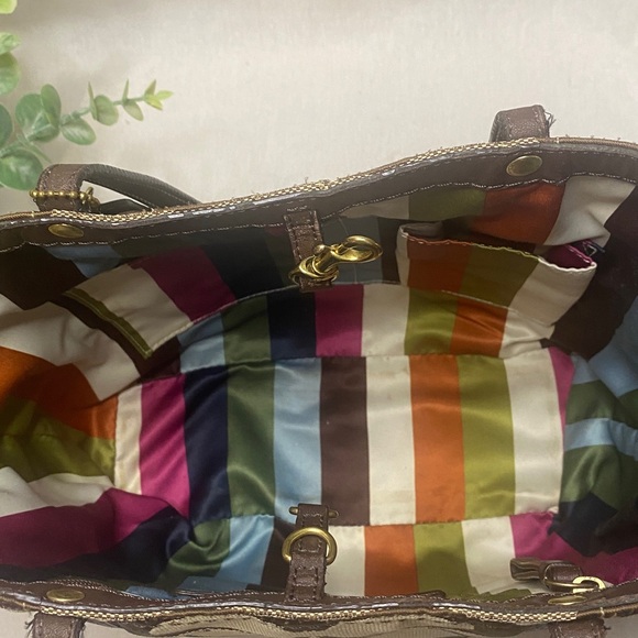 Coach Signature C Canvas Tote Bag, Brown, Brass Hardware - Picture 4 of 10